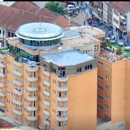 Apartment Alpi Peć Exterior foto