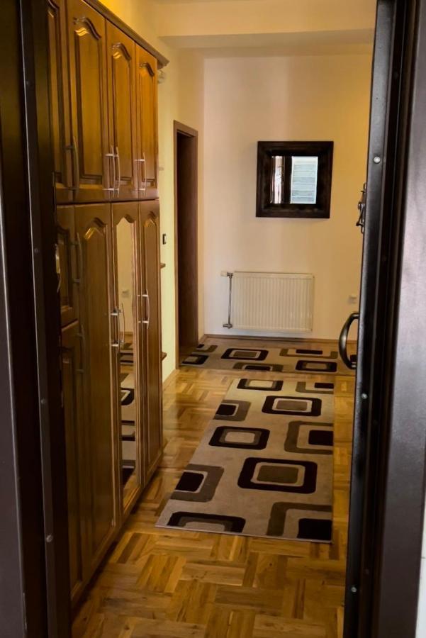 Apartment Alpi Peć Exterior foto